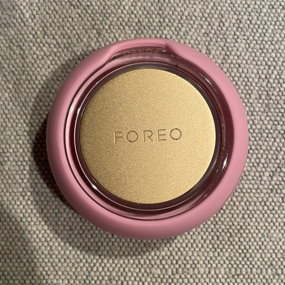 Foreo - Picture 3 of 4